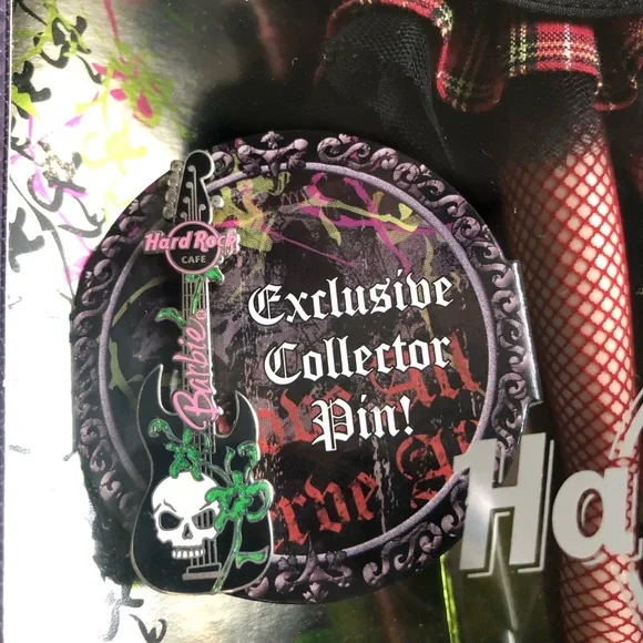 NIB HARD ROCK 2008 BARBIE GOLD LABEL COLLECTOR PIN - Picture 7 of 12